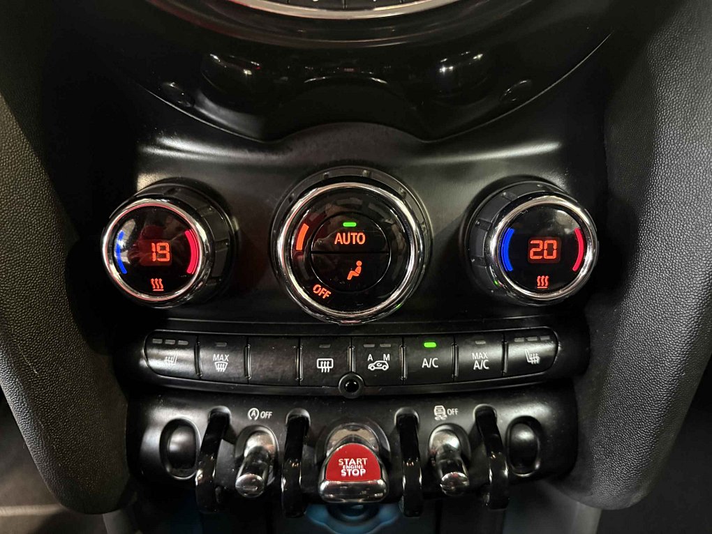 Mini Cooper 1.5i 