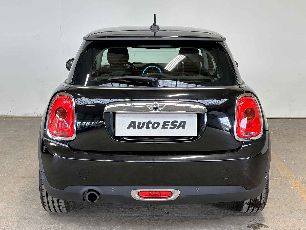 Mini Cooper 1.5i 