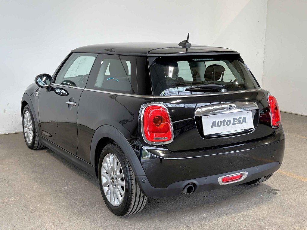 Mini Cooper 1.5i 