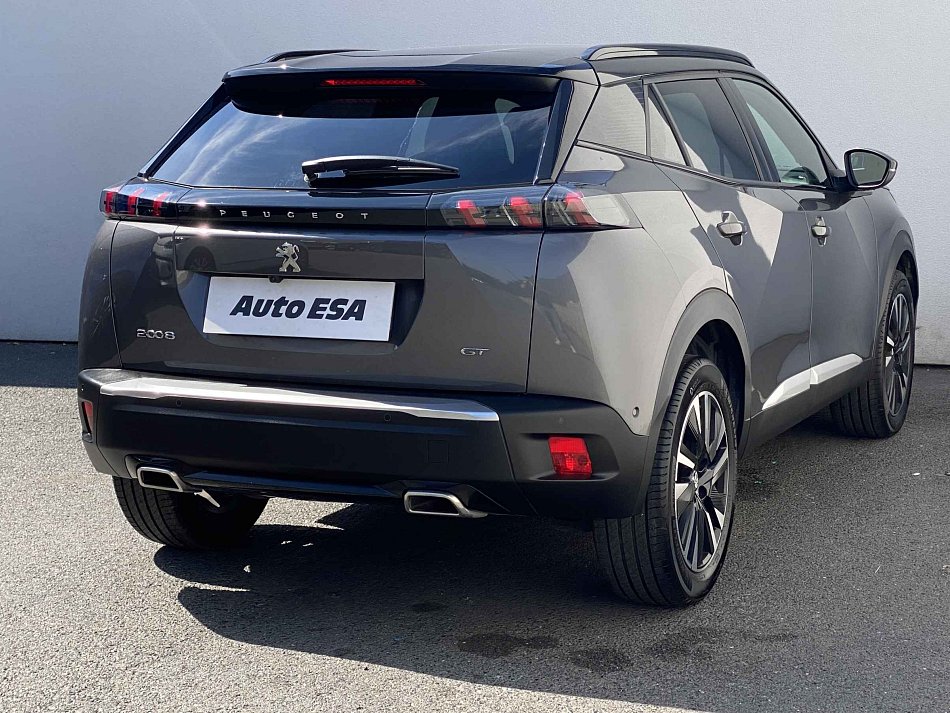 Peugeot 2008 1.2 PT GT