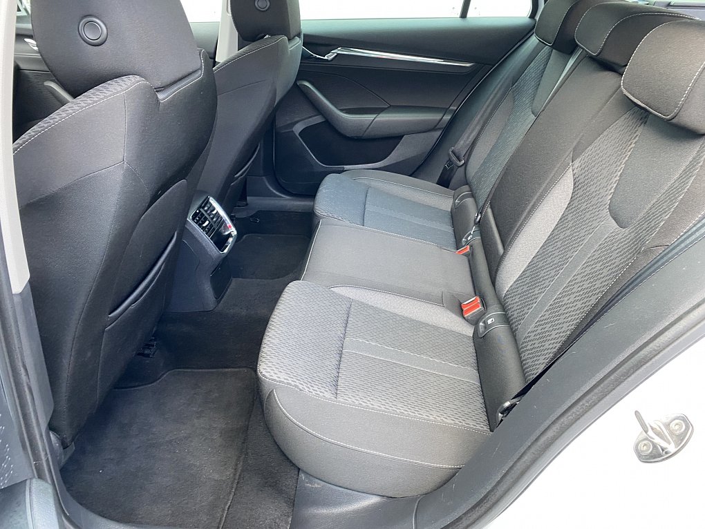 Škoda Octavia IV 2.0 TDi Style