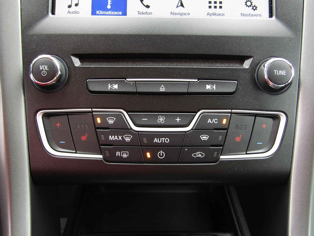 Ford Mondeo 1.5 EB Titanium