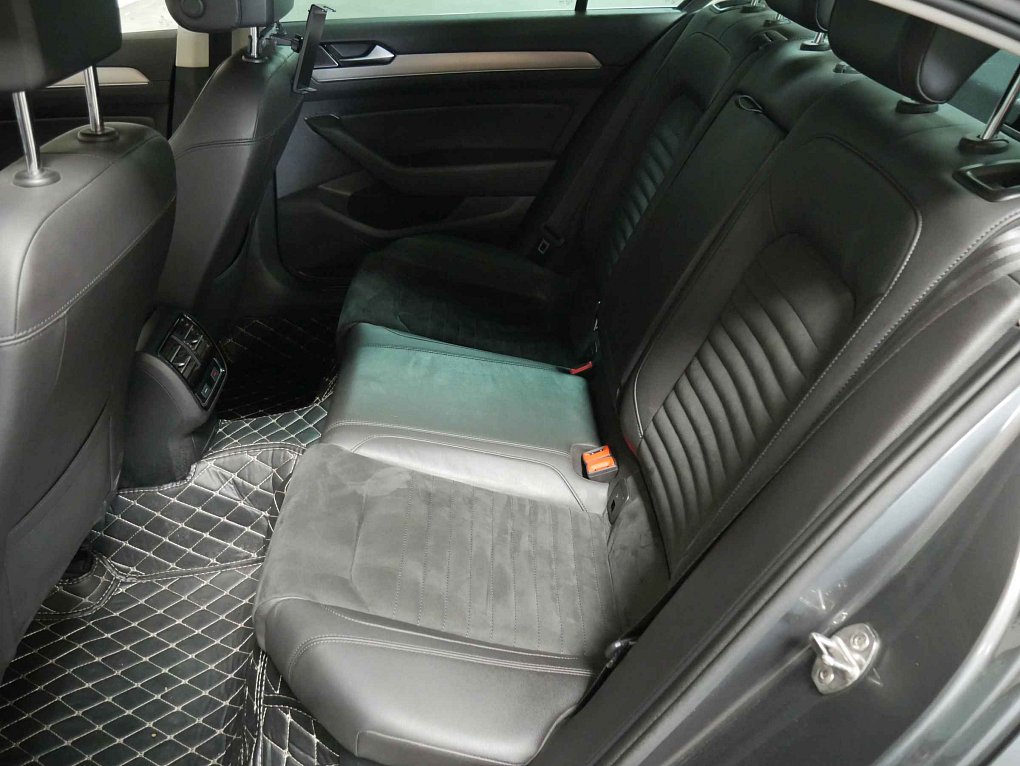 Volkswagen Passat 1.6 TDi 