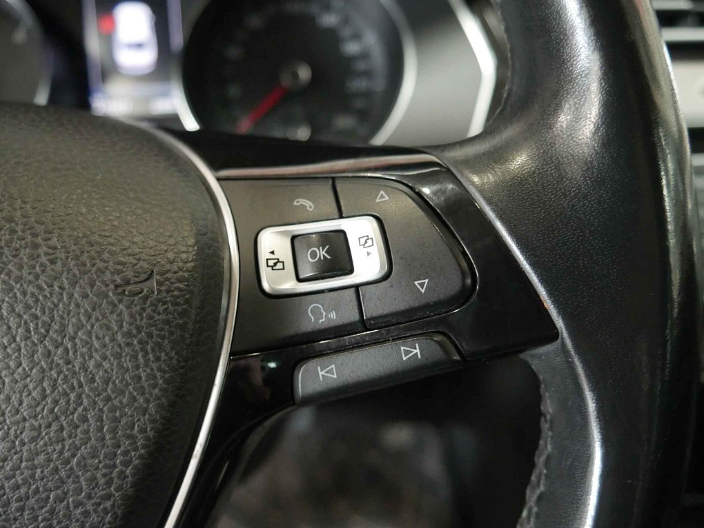 Volkswagen Passat 1.6 TDi 