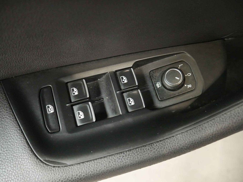 Volkswagen Passat 1.6 TDi 