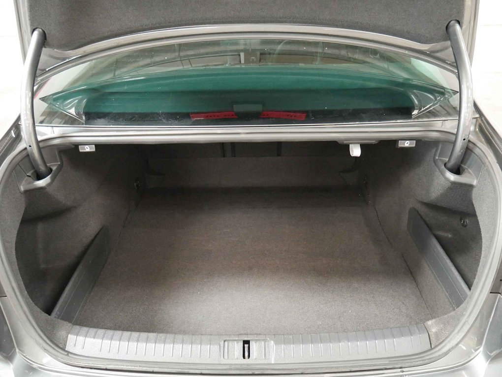 Volkswagen Passat 1.6 TDi 