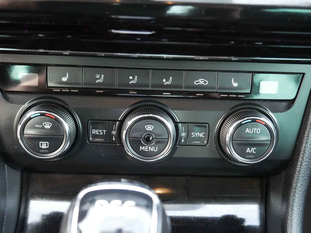 Škoda Superb III 2.0 TDi Style 4x4