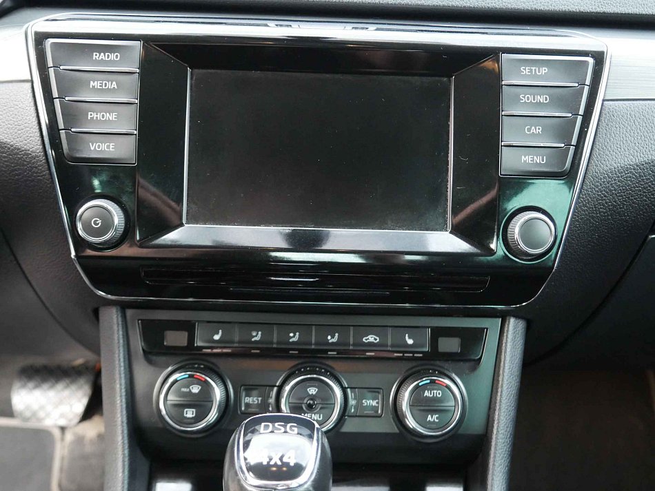 Škoda Superb III 2.0 TDi Style 4x4