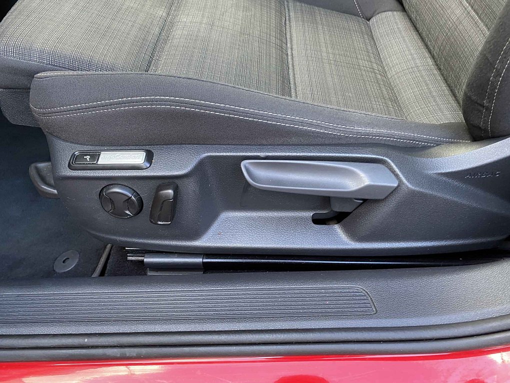 Volkswagen Passat 2.0 TDi Business
