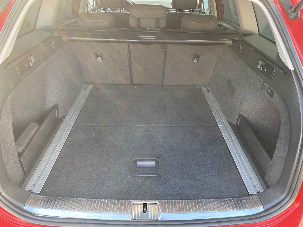 Volkswagen Passat 2.0 TDi Business