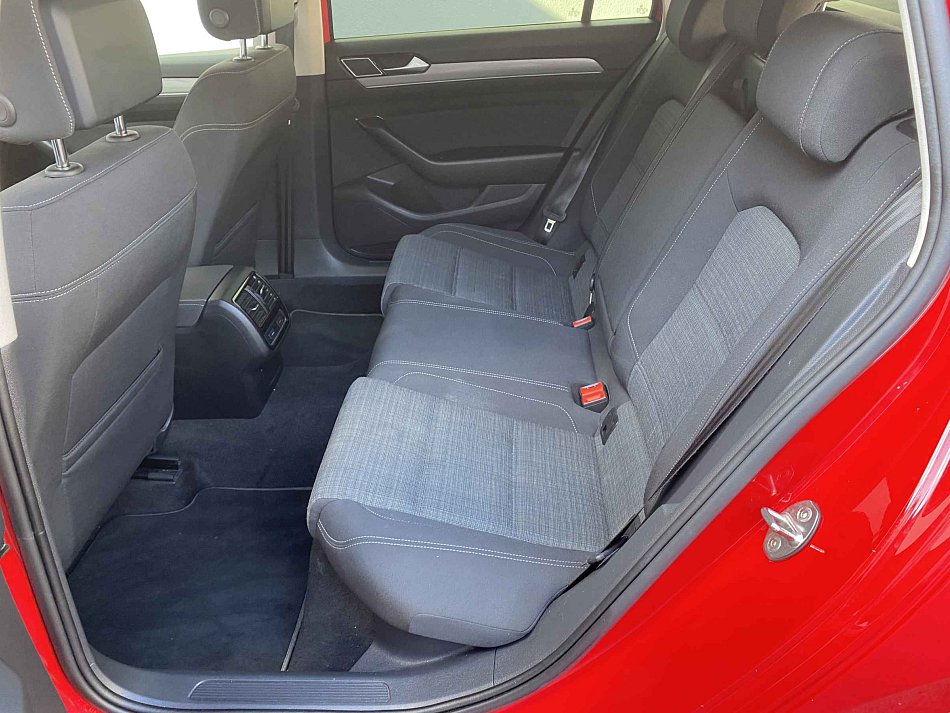Volkswagen Passat 2.0 TDi Business