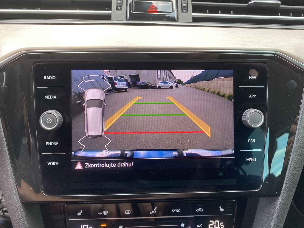 Volkswagen Passat 2.0 TDi Elegance