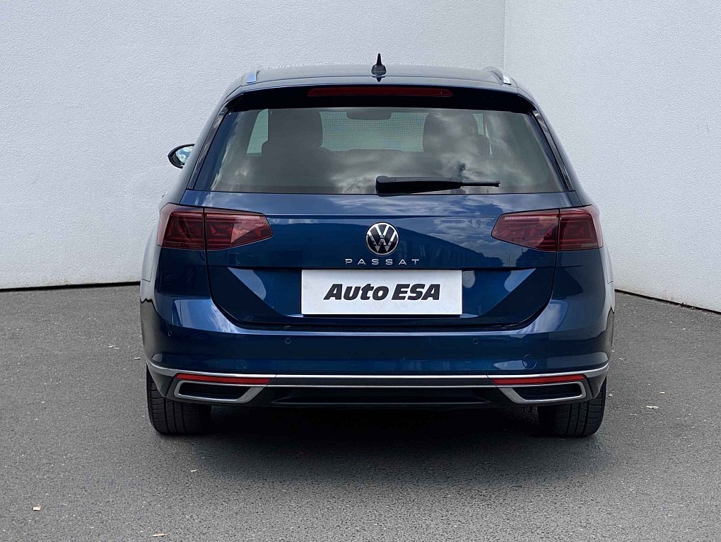 Volkswagen Passat 2.0 TDi Elegance