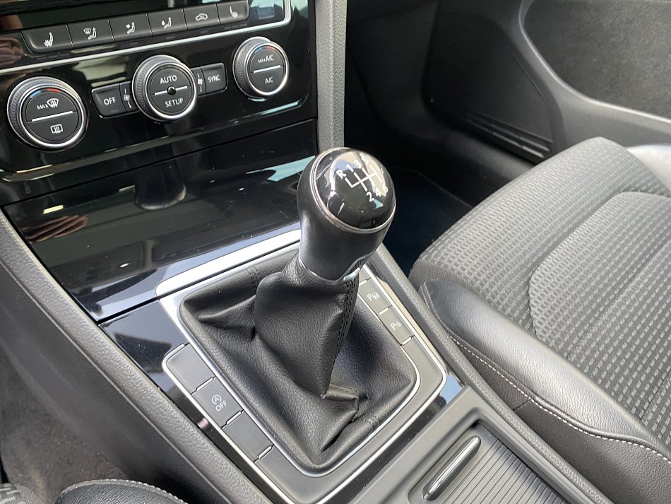 Volkswagen Golf 1.4 TSi Highline