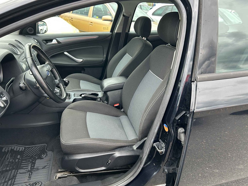Ford Mondeo 2.0 TDCi 