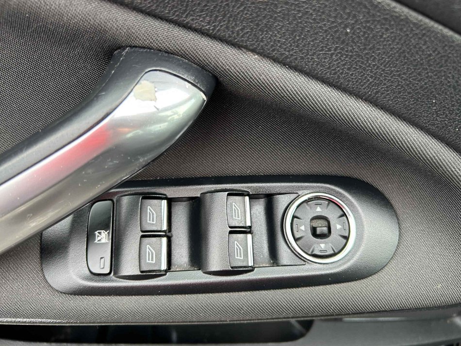 Ford Mondeo 2.0 TDCi 