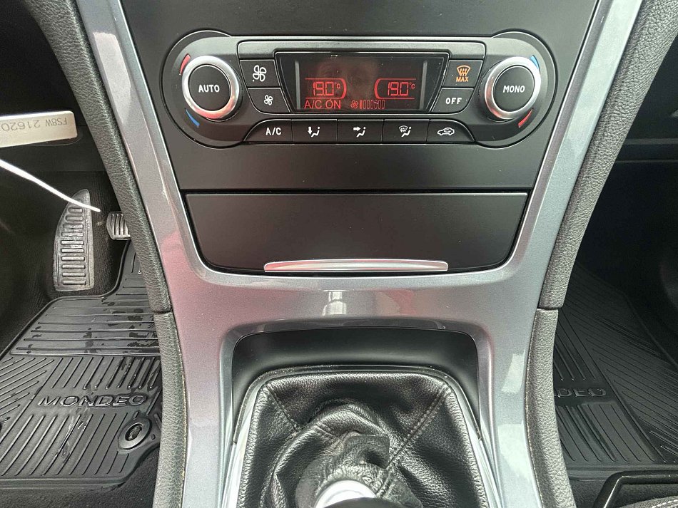 Ford Mondeo 2.0 TDCi 