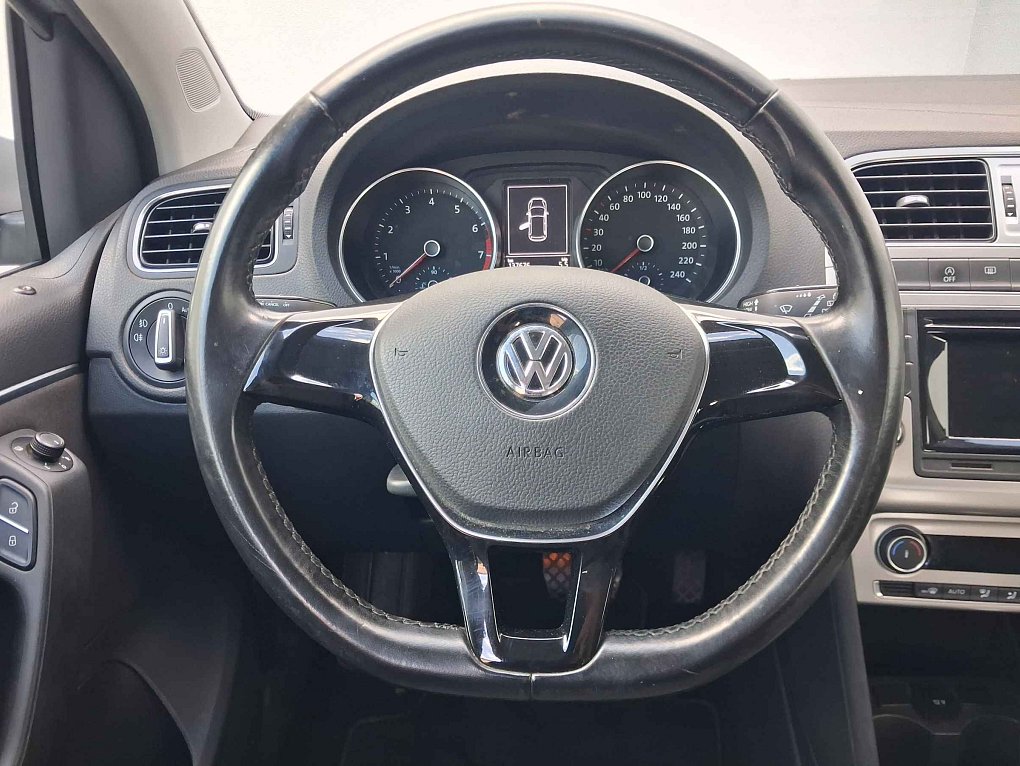 Volkswagen Polo 1.2 TSi Highline