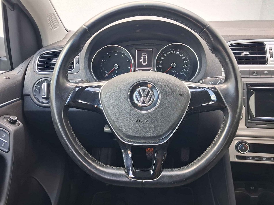 Volkswagen Polo 1.2 TSi Highline