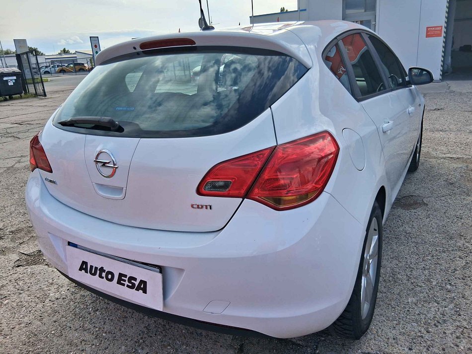Opel Astra 1.7 CDTi 