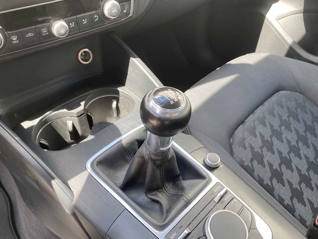 Audi A3 2.0 TDi Attraction