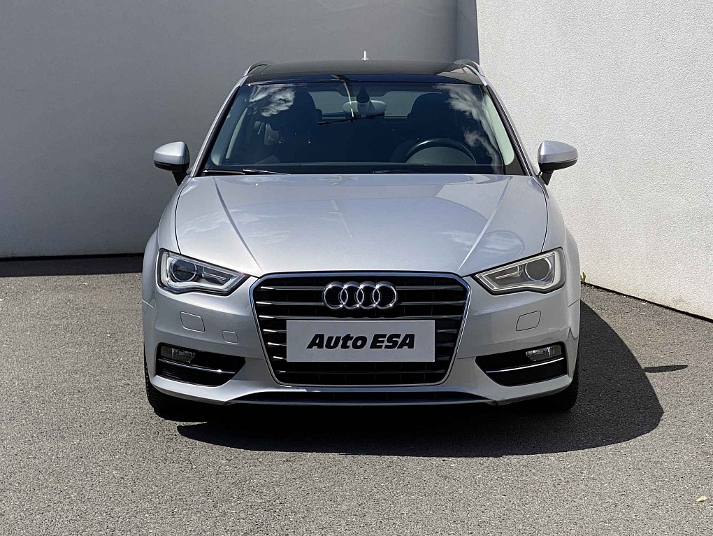 Audi A3 2.0 TDi Attraction