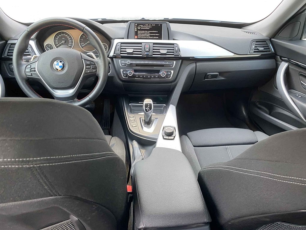 BMW Řada 3 2.0T Sport 328i xDrive