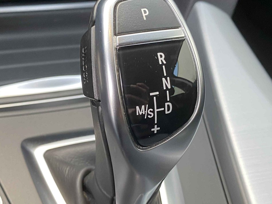 BMW Řada 3 2.0T Sport 328i xDrive