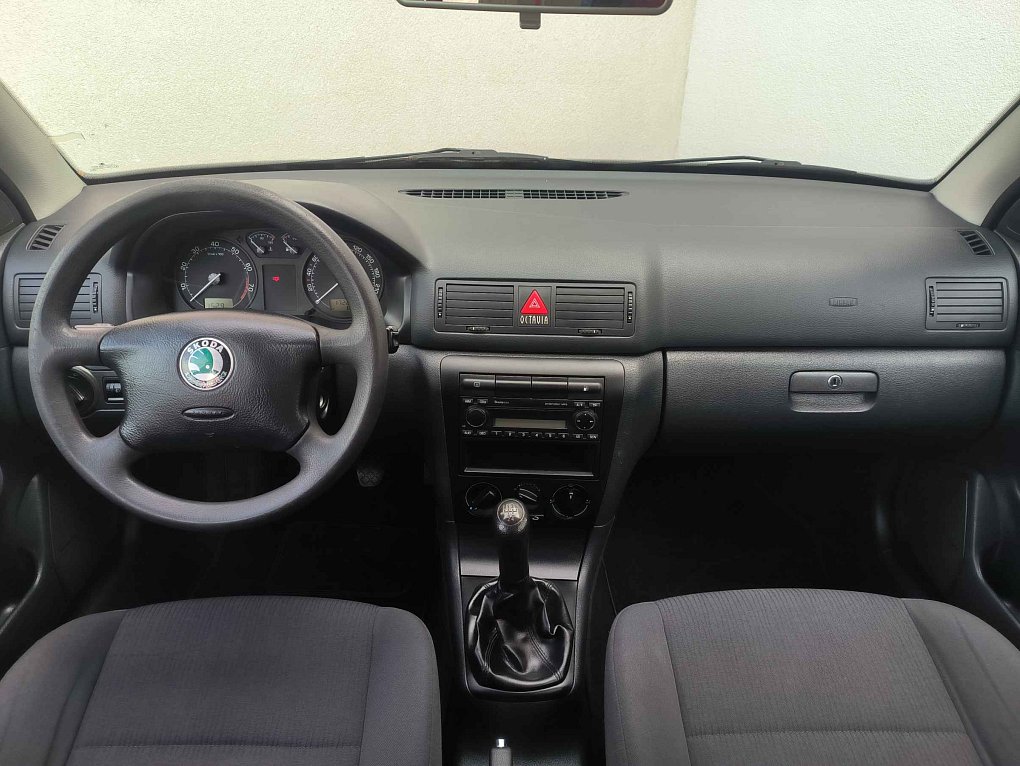 Škoda Octavia 1.6i 