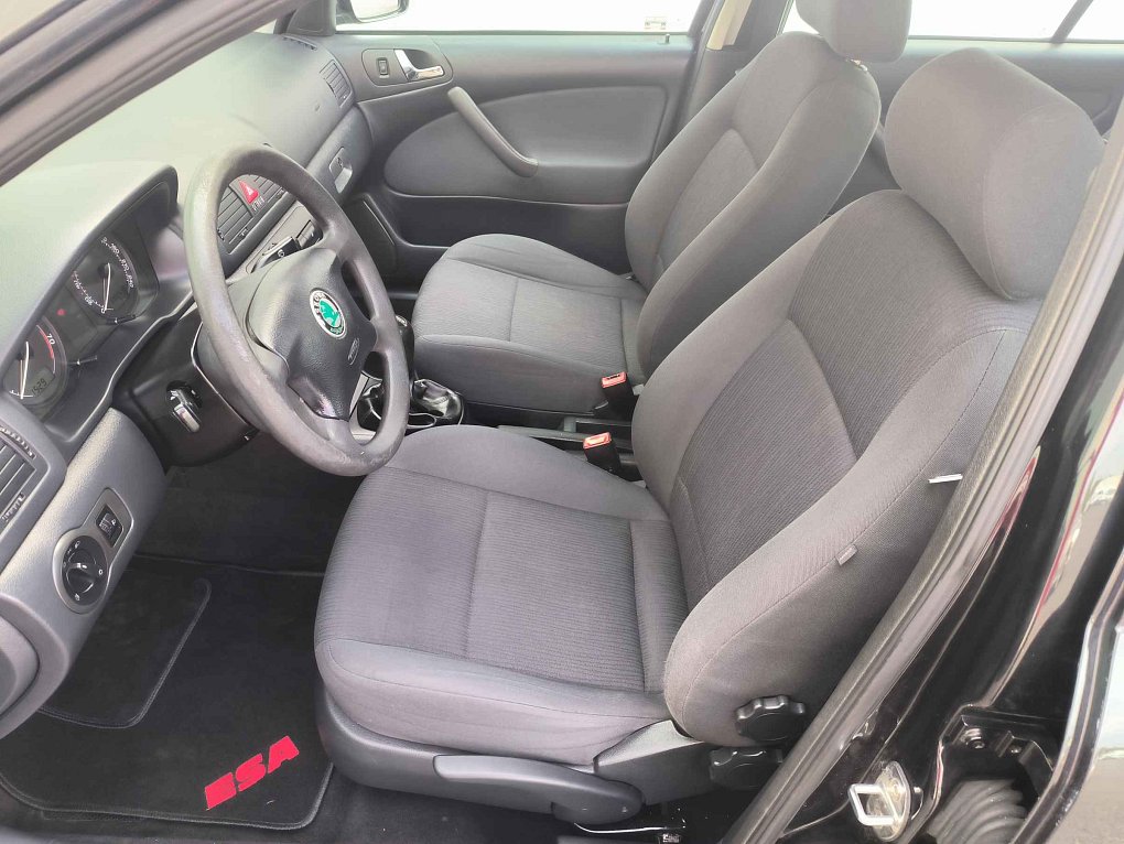 Škoda Octavia 1.6i 
