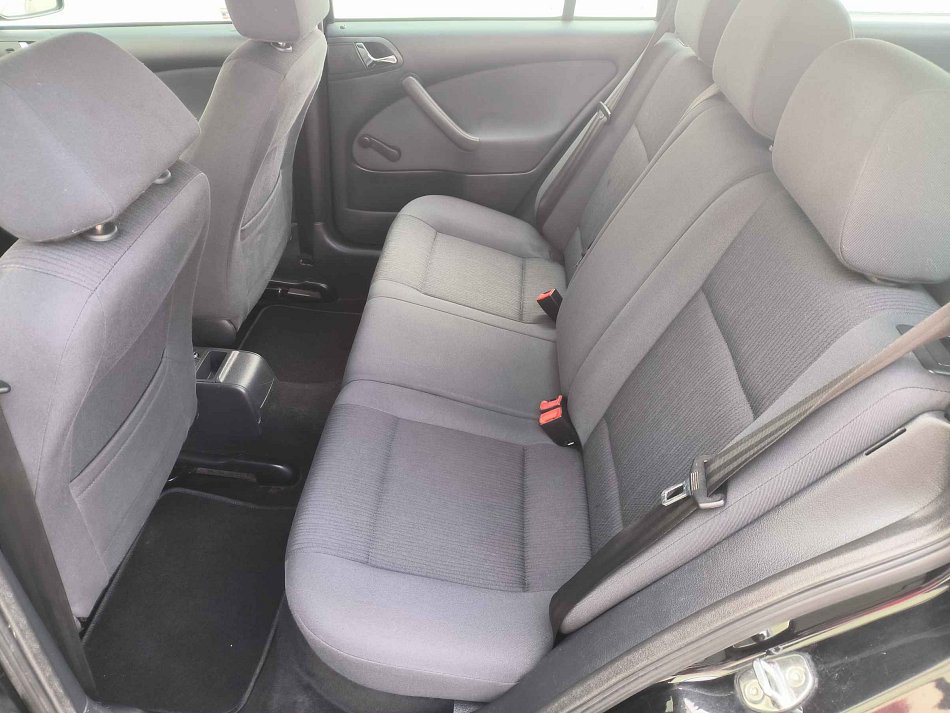 Škoda Octavia 1.6i 