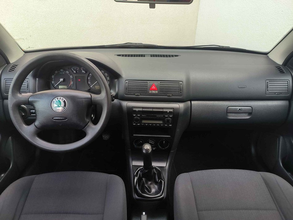 Škoda Octavia 1.6i 