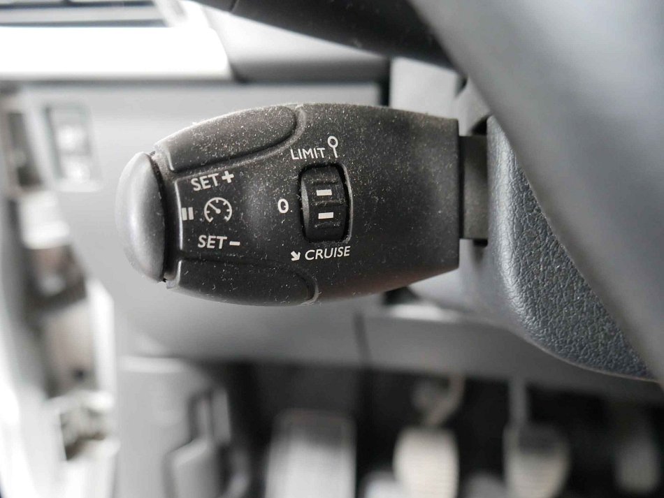 Peugeot 207 1.4 HDi 