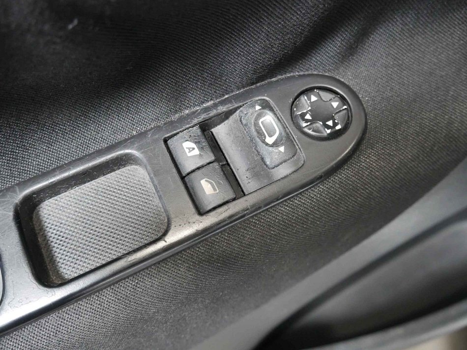Peugeot 207 1.4 HDi 