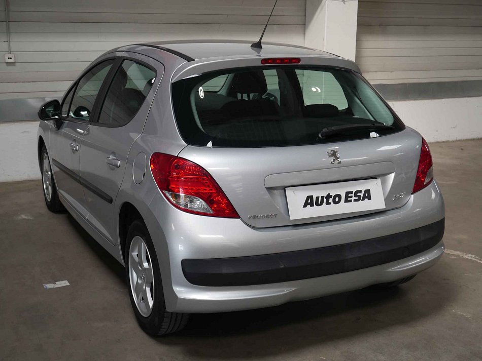 Peugeot 207 1.4 HDi 