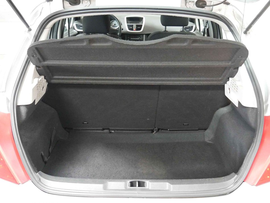 Peugeot 207 1.4 HDi 