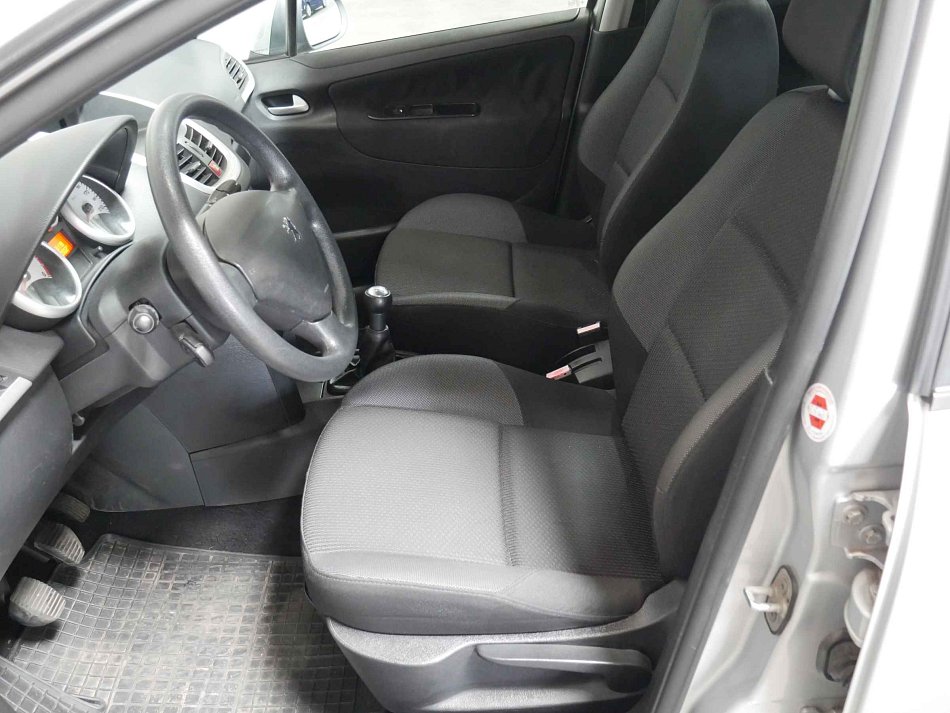 Peugeot 207 1.4 HDi 