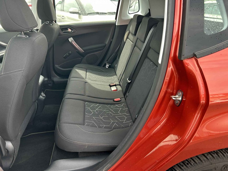 Peugeot 2008 1.2PT 