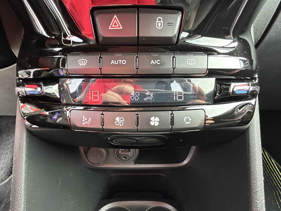 Peugeot 2008 1.2PT 