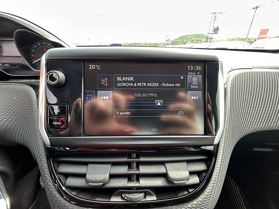 Peugeot 2008 1.2PT 
