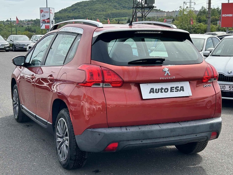 Peugeot 2008 1.2PT 