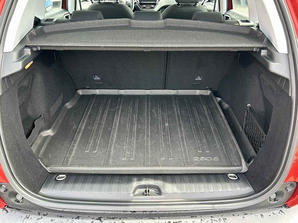 Peugeot 2008 1.2PT 
