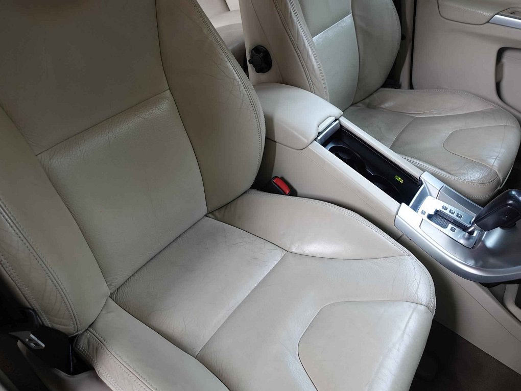 Volvo XC60 2.4D  4x4