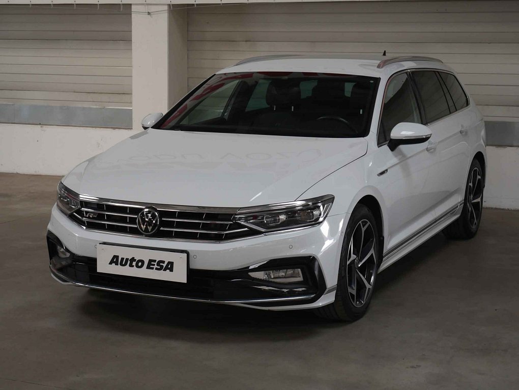 Volkswagen Passat 2.0TDi R-Line