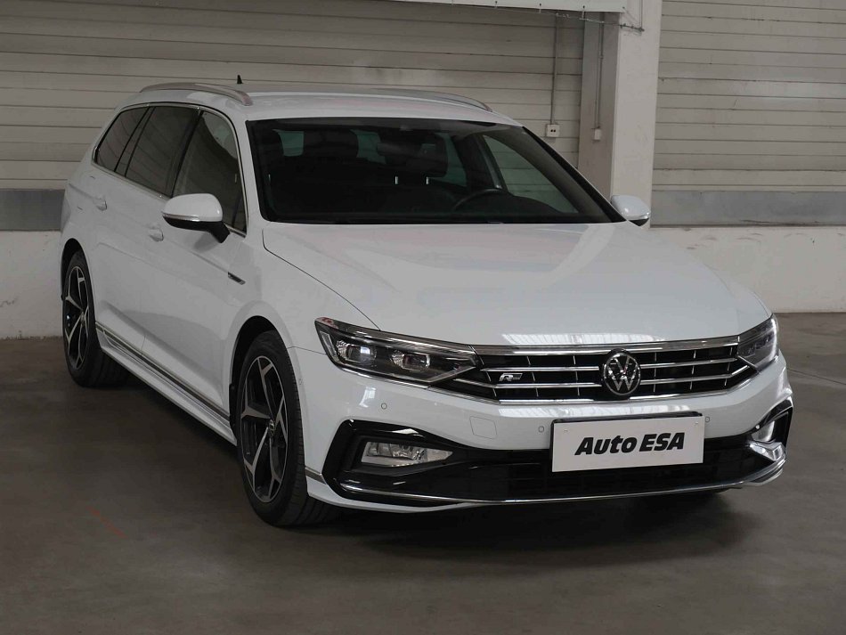 Volkswagen Passat 2.0TDi R-Line