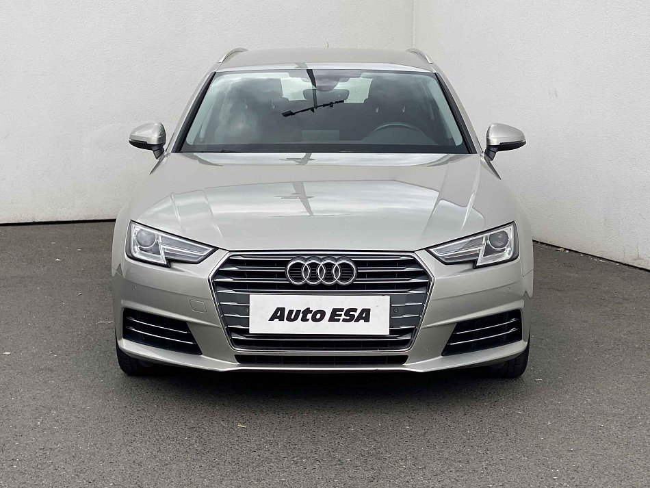 Audi A4 2.0 TDi 