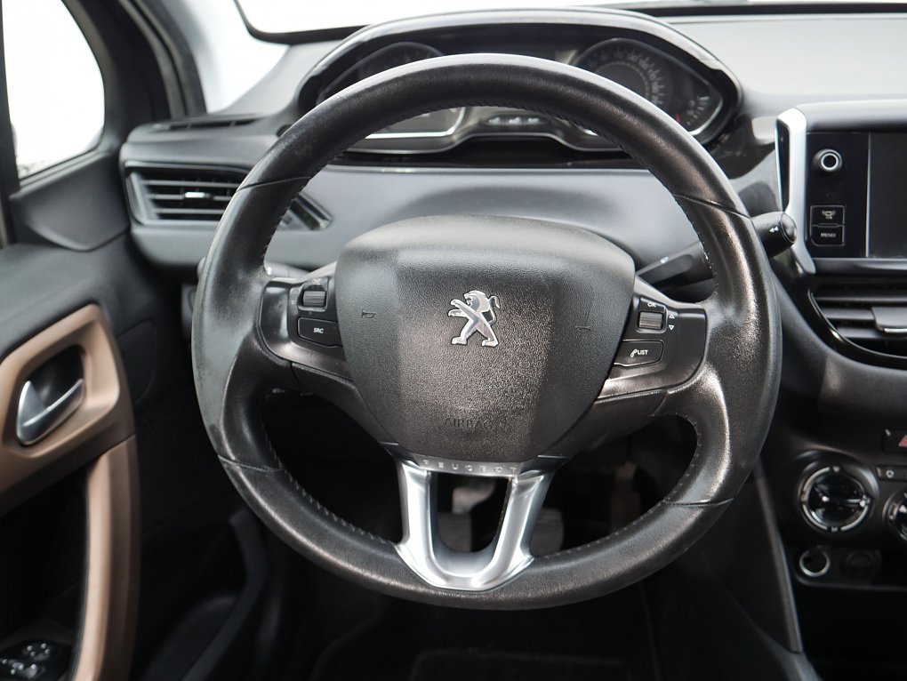 Peugeot 208 1.2 VTi 