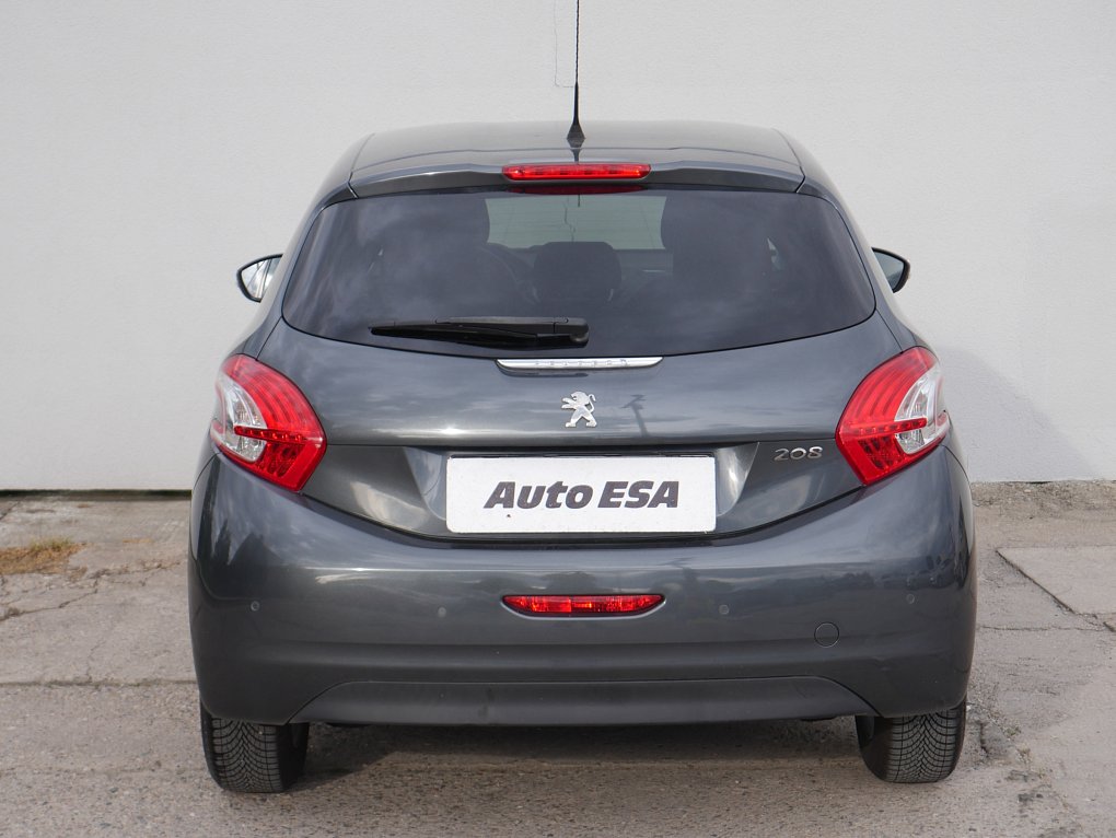 Peugeot 208 1.2 VTi 