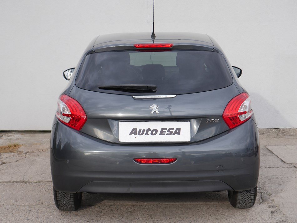Peugeot 208 1.2 VTi 