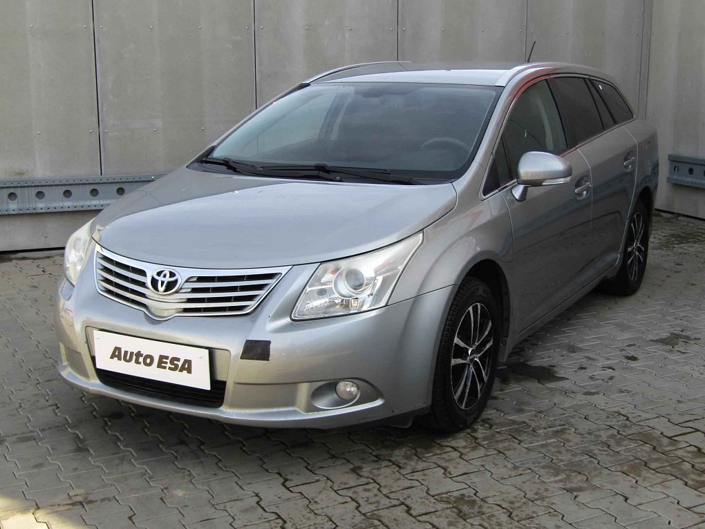 Toyota Avensis 1.8 i 